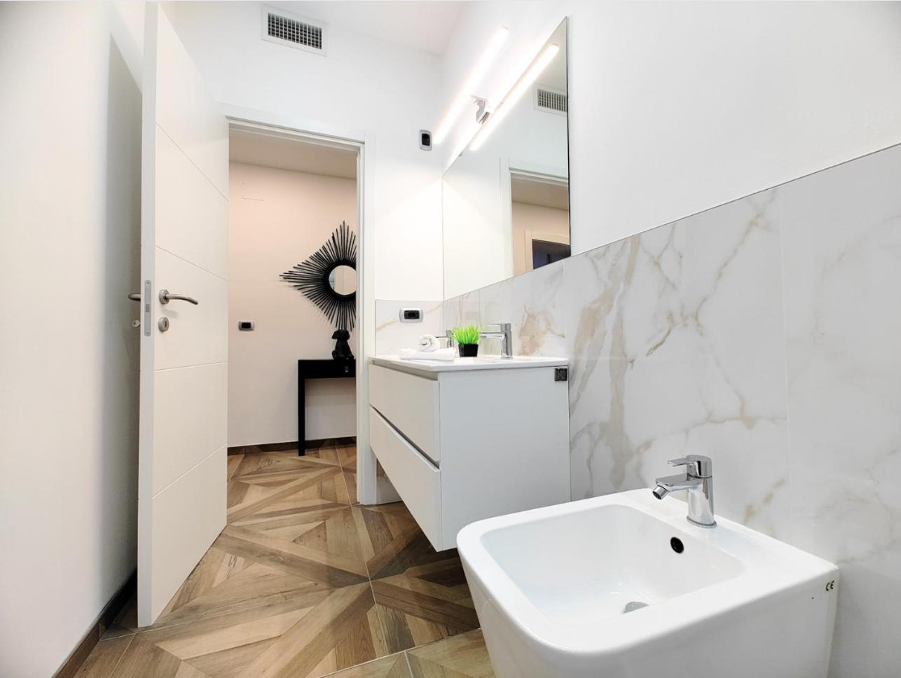 Trieste Stazione - Free Wifi Apartment Exterior photo